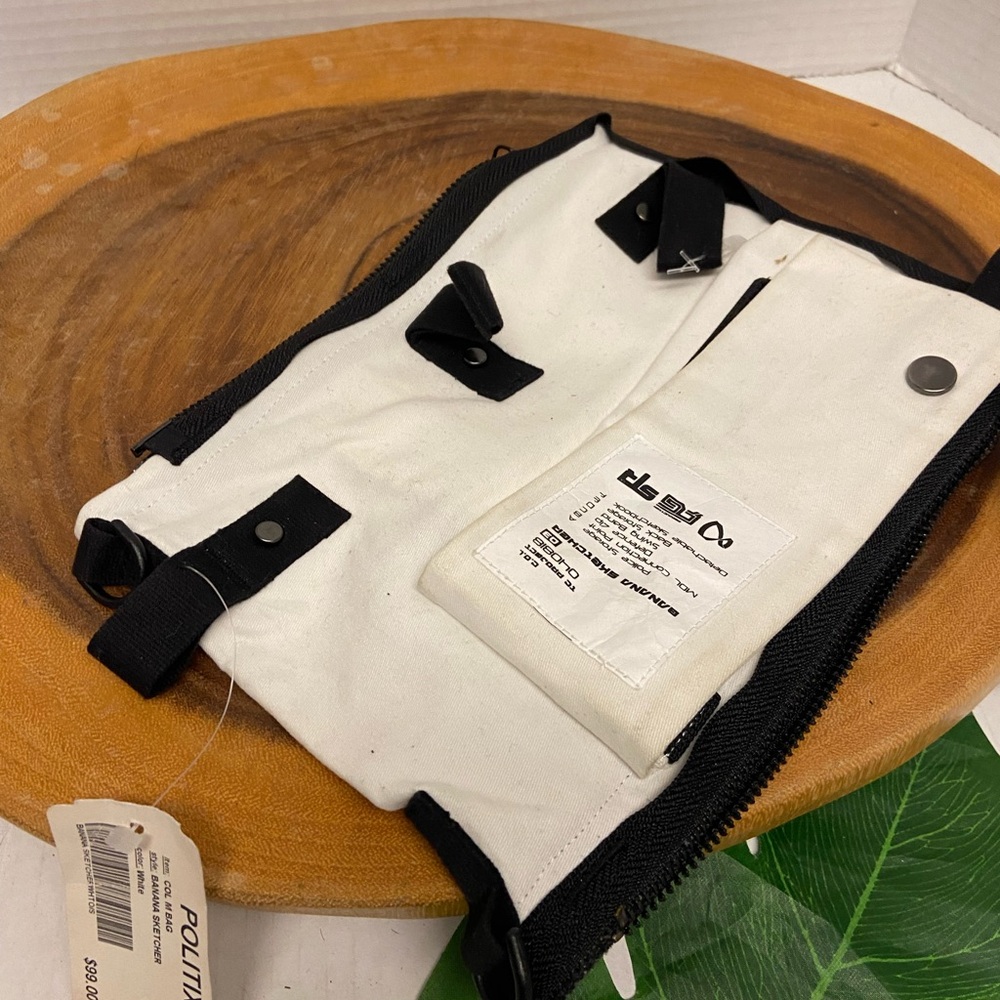 Politix Banana Sketcher Organizer NWT